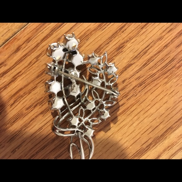 Rare vintage Corp Pegasus Brooch - Picture 2 of 3